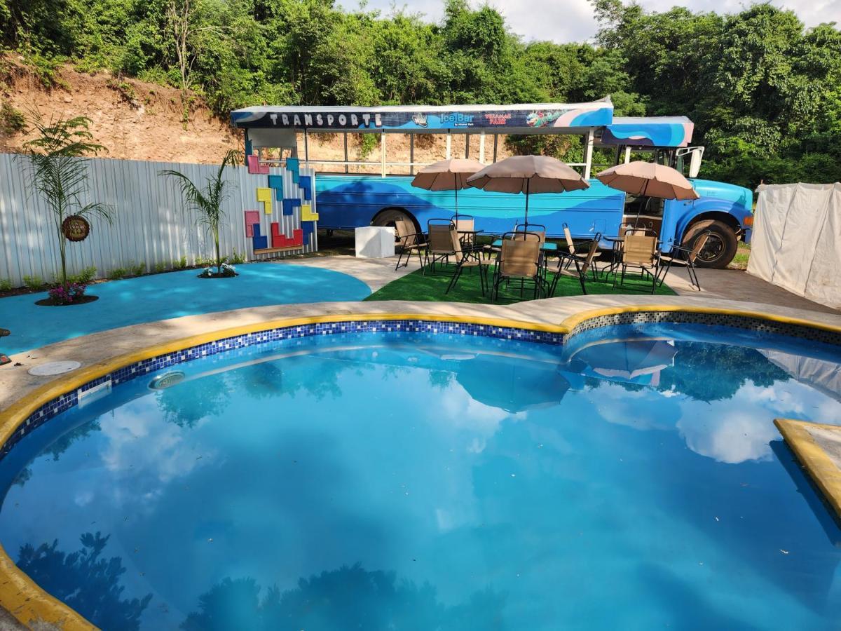 Wally World Inn Comayagua Εξωτερικό φωτογραφία